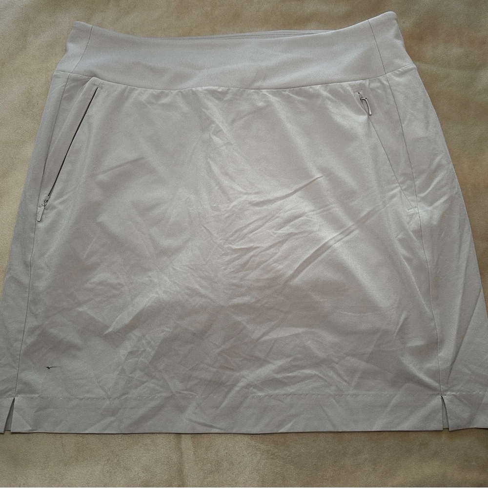 Tan Athleta Pickleball Tennis sportswear mini skirt - lightweight, stretchy